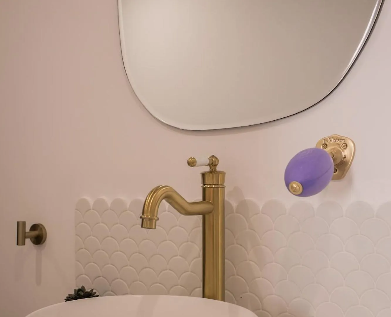 Appartement Coup De Coeur Centre Village Et Plage Climatise 3 Etoiles Terra Cigala Bandol Apartment