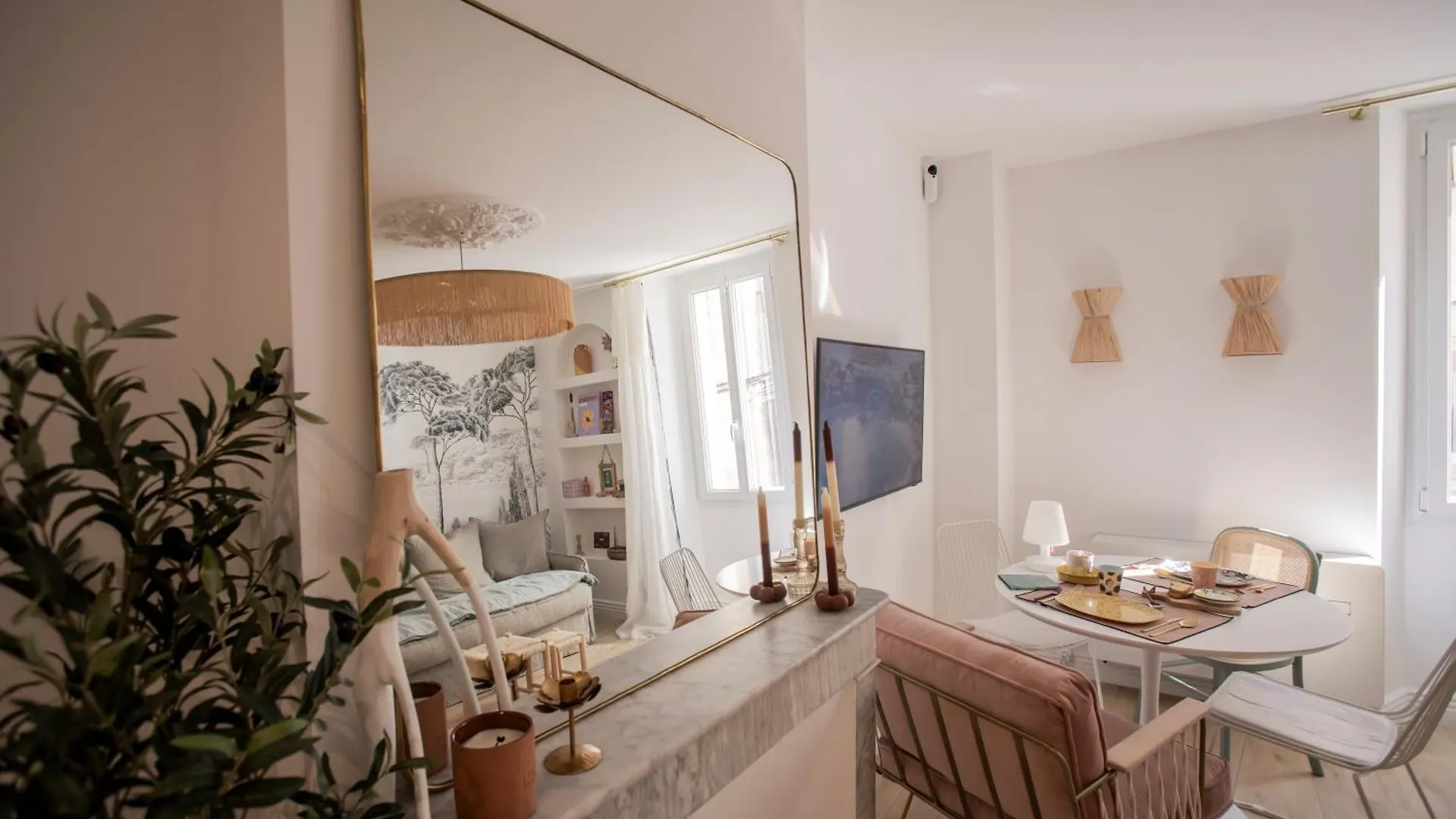 Apartment Appartement Coup De Coeur Centre Village Et Plage Climatise 3 Etoiles Terra Cigala Bandol France